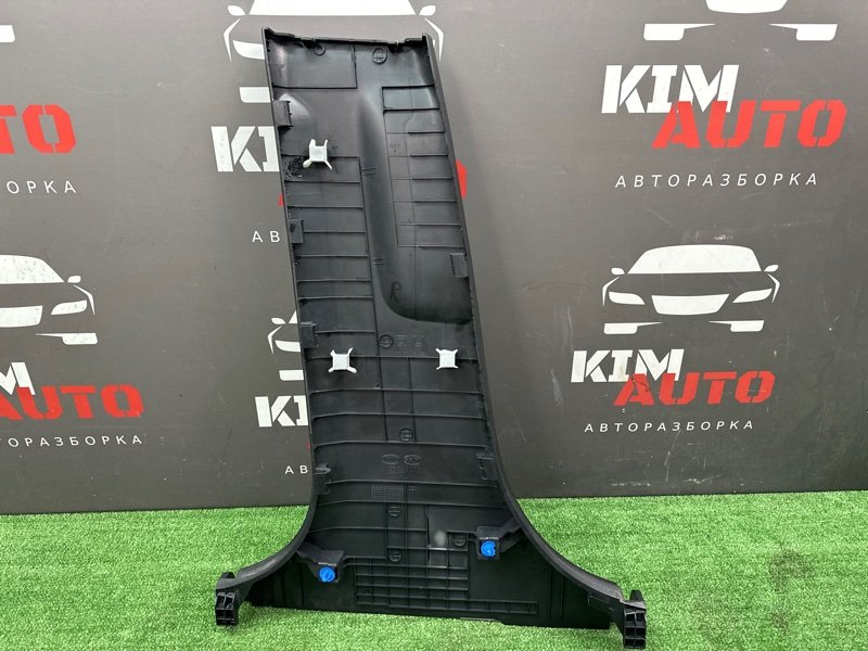 Накладка центральной стойки нижняя Kia Rio 4 2019 FB