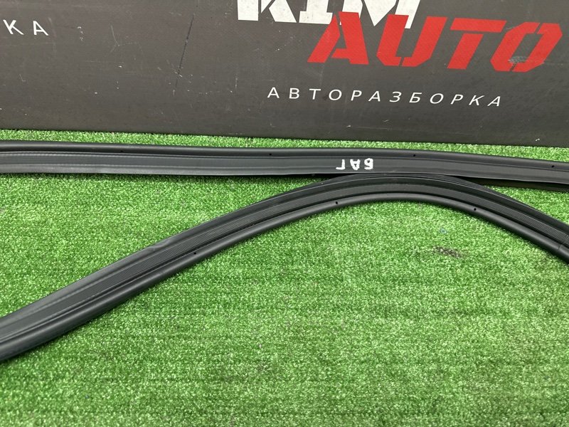 Уплотнитель багажника Kia Rio 4 2019 FB