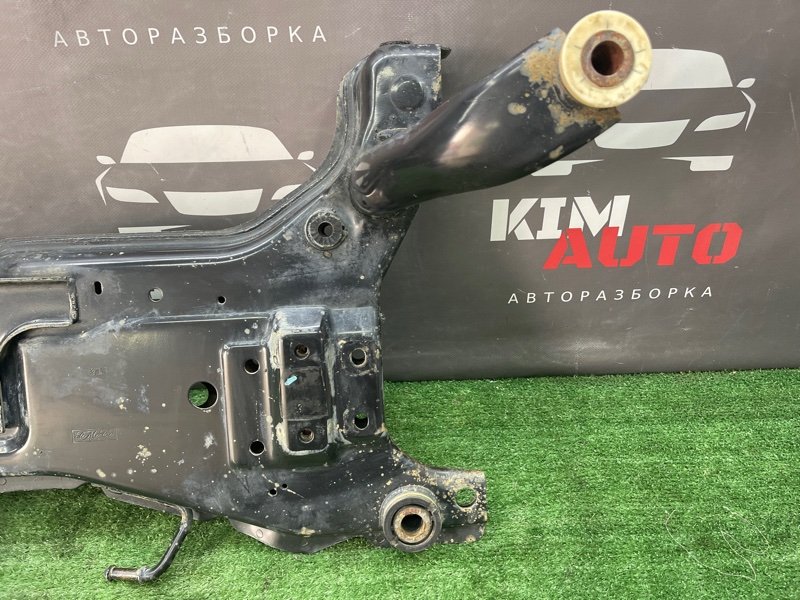 Подрамник передний Ford Focus 2 2009 CB