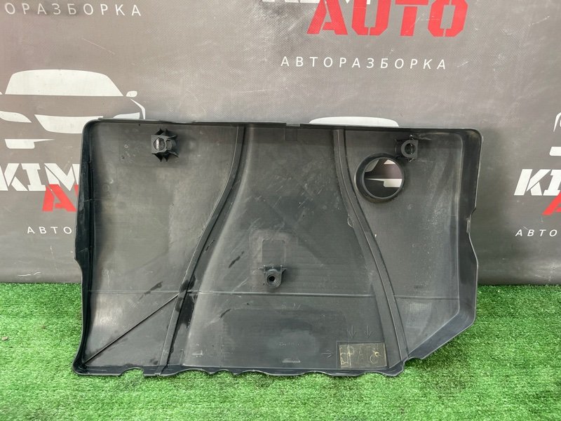 Декоративная крышка двигателя Ford Focus 2 2009 CB