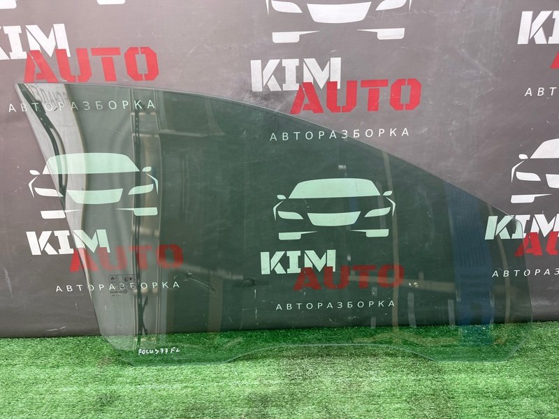 Стекло двери Ford Focus 2 2009 CB