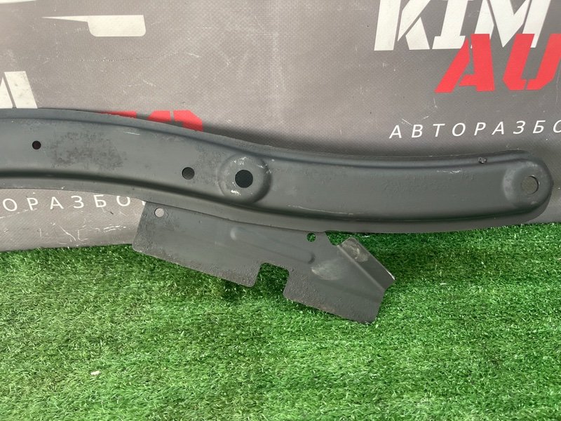 Балка поперечная Ford Focus 2 2009 CB