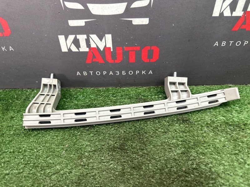 Направляющая стекла двери Kia Rio 4 2019 FB