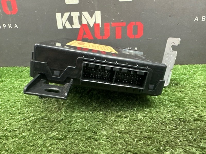 Блок комфорта(BCM) Kia Rio 4 2019 FB