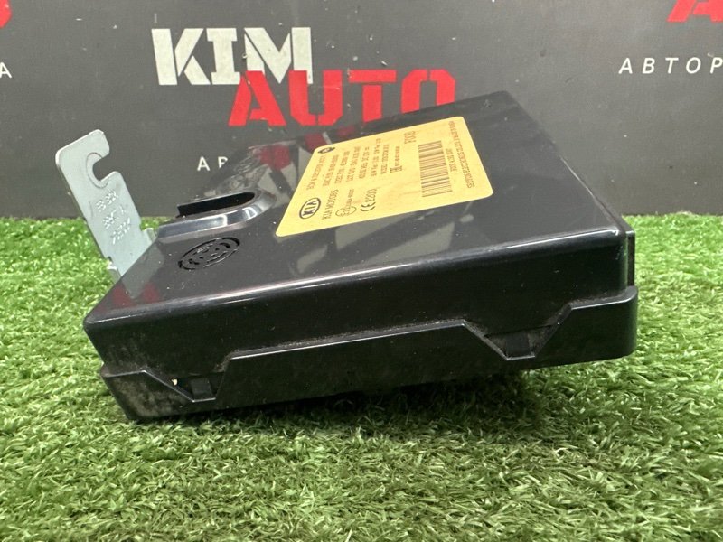 Блок комфорта(BCM) Kia Rio 4 2019 FB