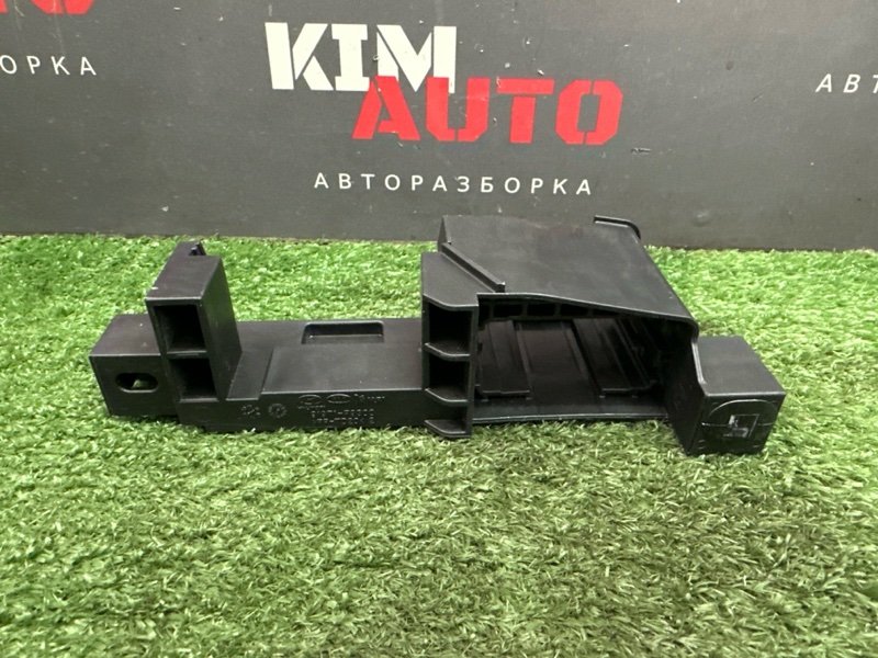 Кронштейн Kia Rio 4 2019 FB