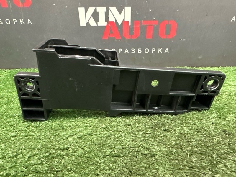 Кронштейн Kia Rio 4 2019 FB