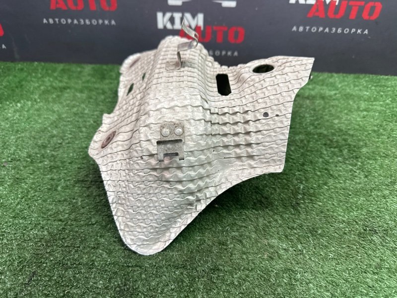 Тепловой экран выпускного коллектора Kia Rio 4 2019 FB