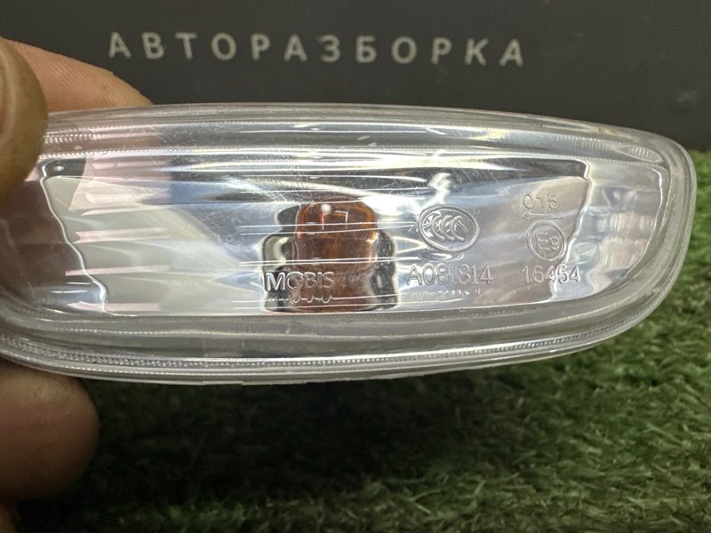Повторитель поворота в крыло Kia Rio 4 2019 FB