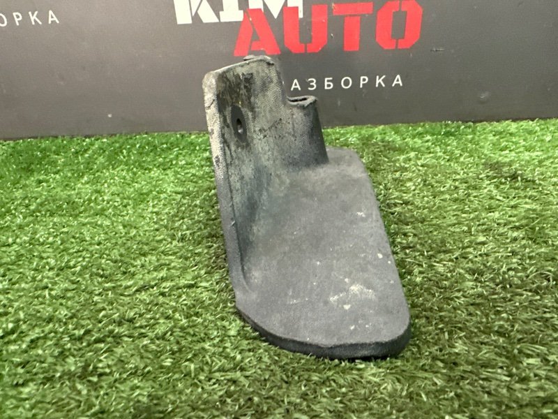 Брызговик Kia Rio 4 2019 FB