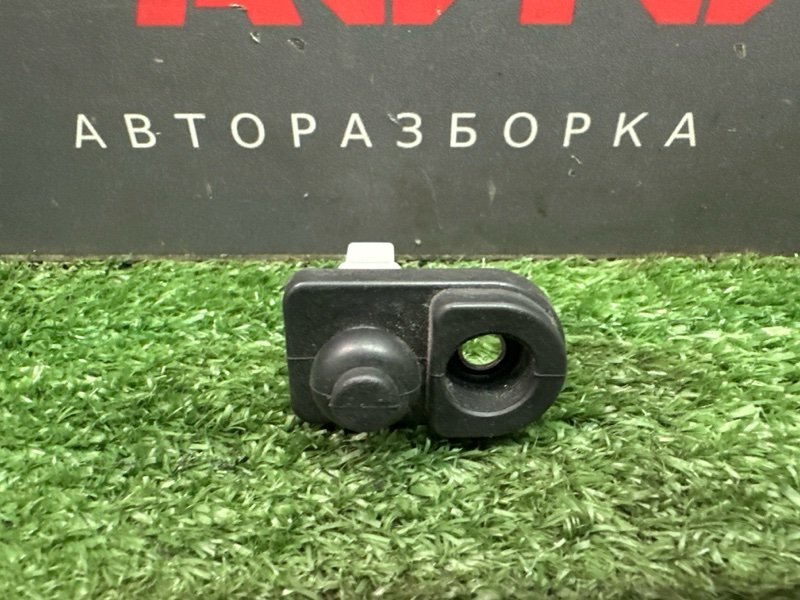 Концевик двери Kia Rio 4 2019 FB