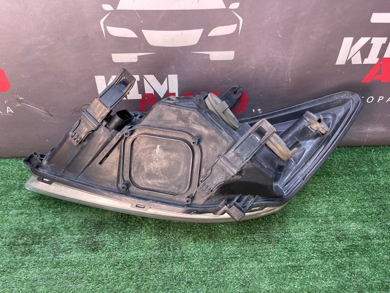 Фара Ford Focus 2 2009 CB