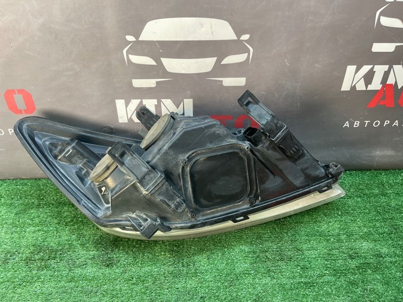 Фара Ford Focus 2 2009 CB