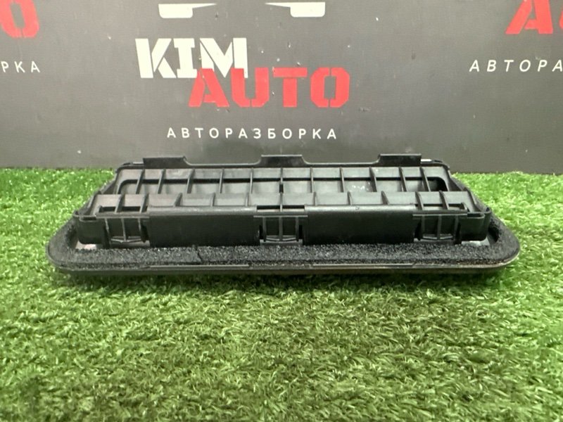 Решетка вентиляционная Kia Rio 4 2019 FB
