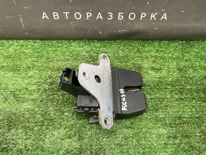 Замок крышки багажника Ford Focus 2 2009 CB
