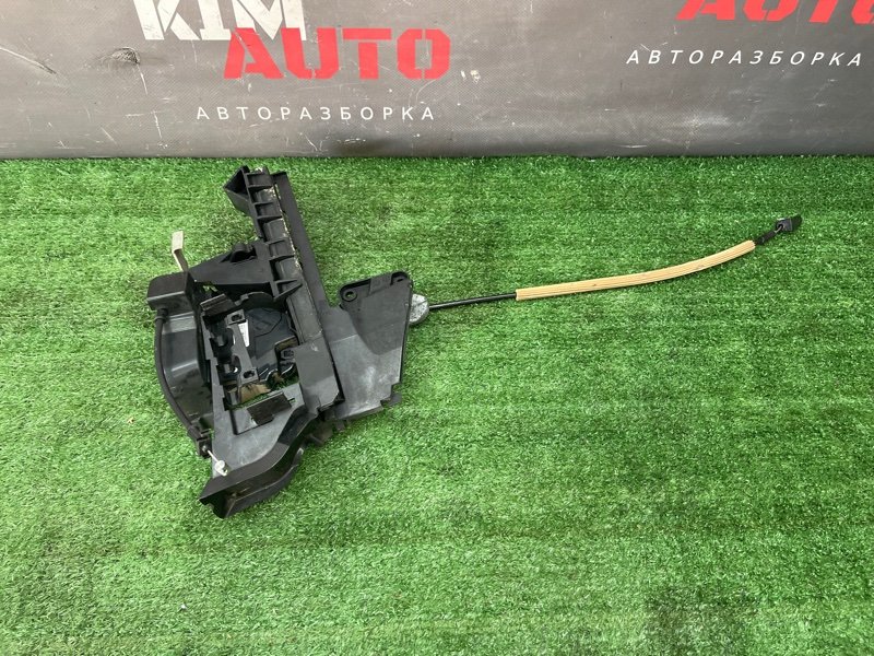 Замок двери Ford Focus 2 2009 CB
