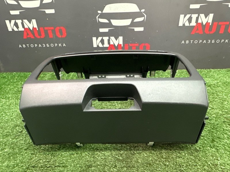 Накладка центральной консоли Kia Sportage 3 2012 SL
