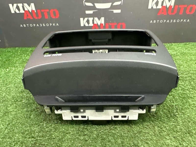 Накладка центральной консоли Kia Sportage 3 2012 SL
