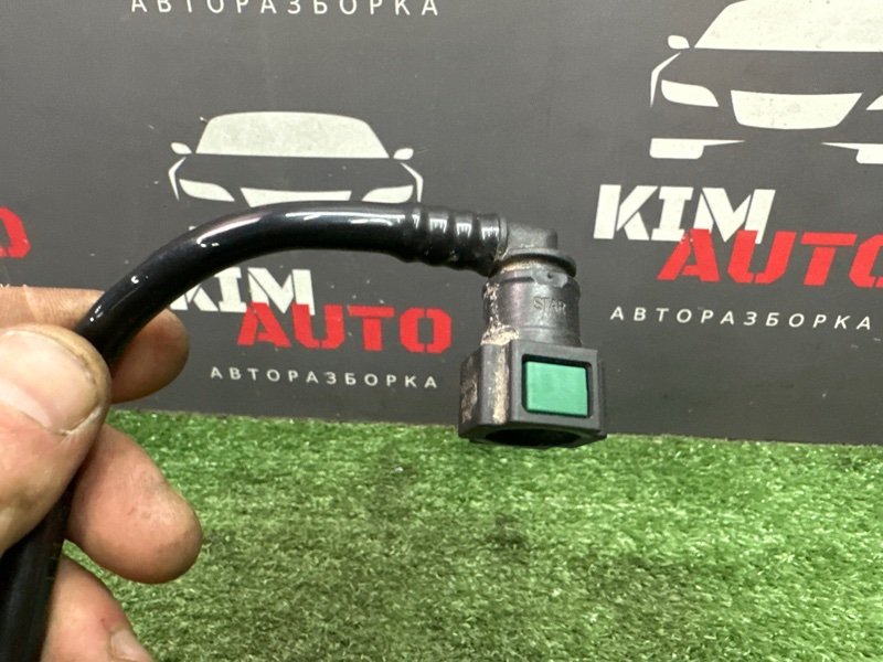 Трубка топливная Kia Sportage 3 2012 SL