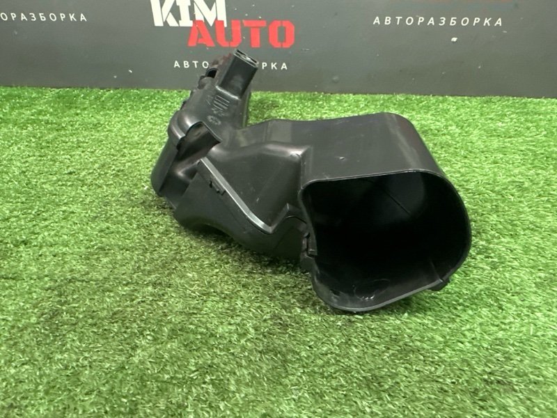 Воздуховод отопителя Kia Sportage 3 2012 SL