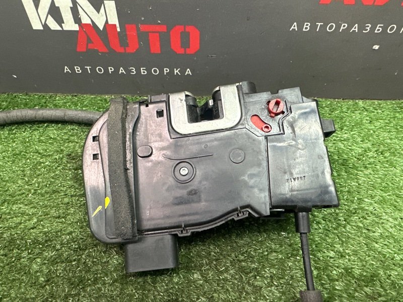 Замок двери Kia Sportage 3 2012 SL