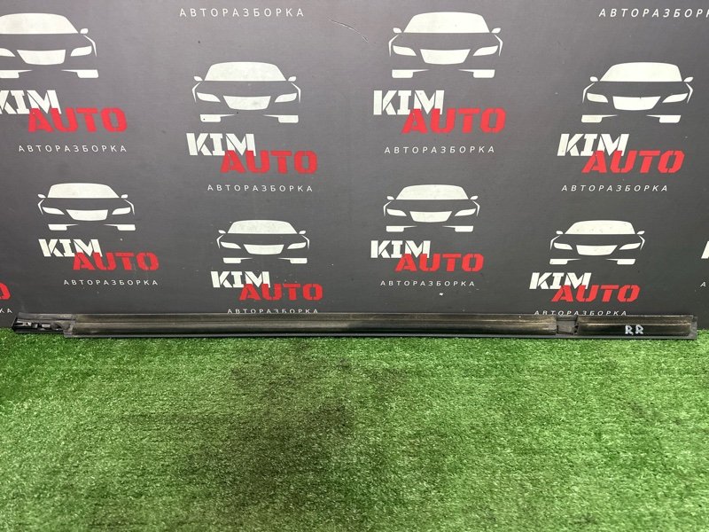 Уплотнитель стекла наружный (Бархотка) Kia Sportage 3 2012 SL