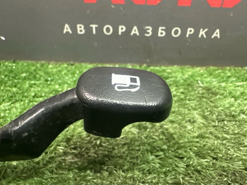 Ручка открывания бензобака Kia Sportage 3 2012 SL