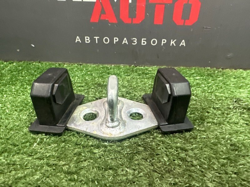 Ответная часть замка багажника Kia Sportage 3 2012 SL