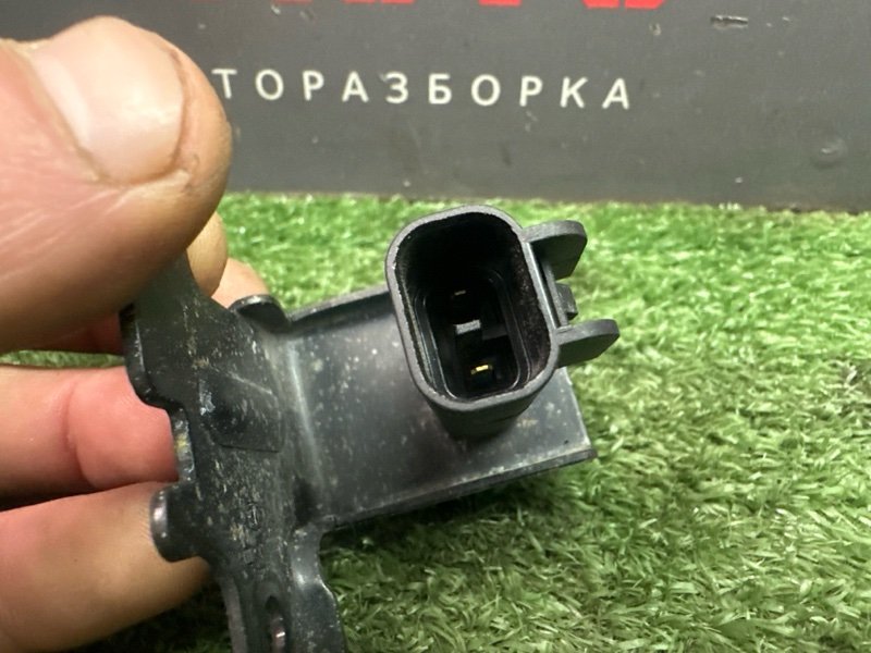 Концевик капота Kia Sportage 3 2012 SL