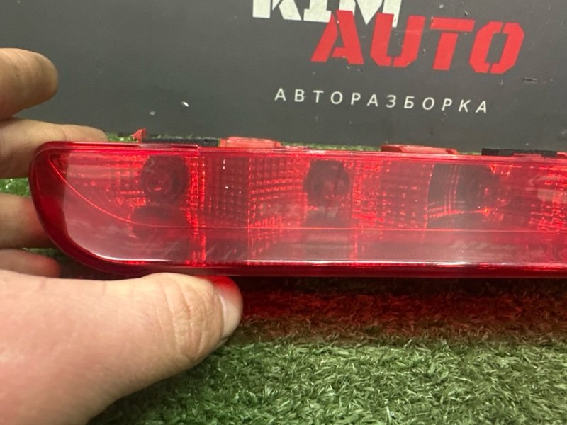 Стоп-сигнал дополнительный Kia Sportage 3 2012 SL