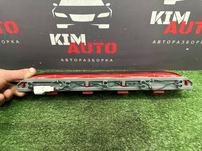 Стоп-сигнал дополнительный Kia Sportage 3 2012 SL