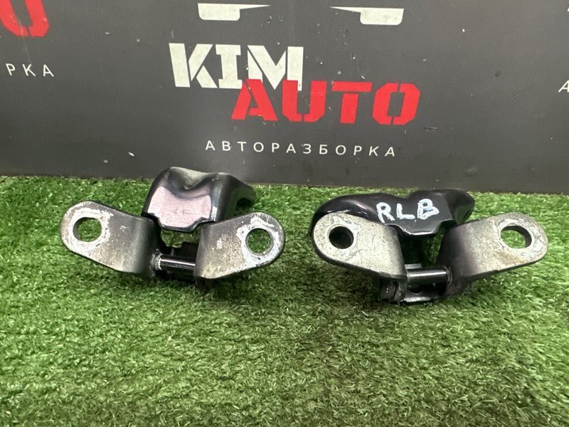 Петли двери Kia Sportage 3 2012 SL