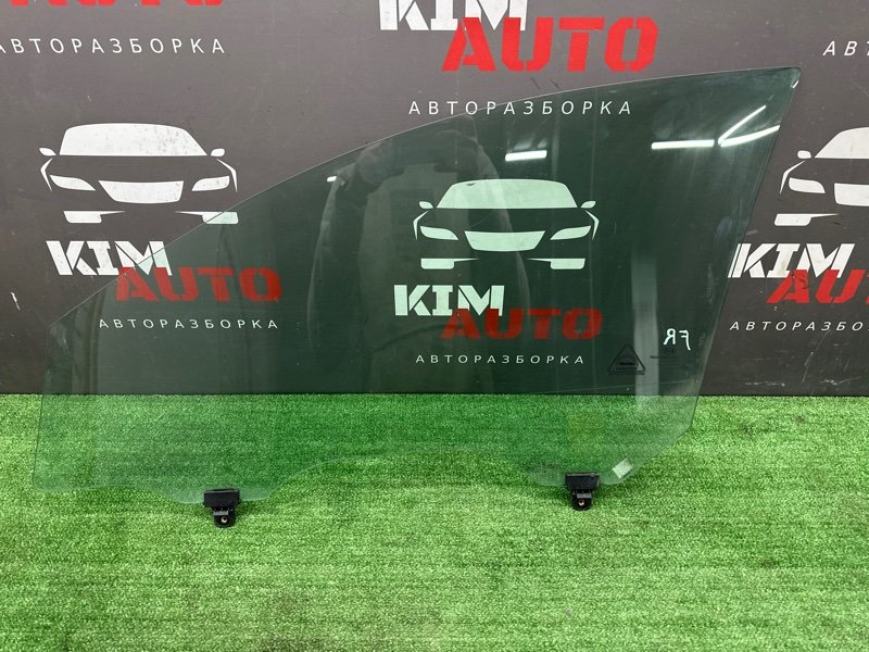 Стекло двери Kia Sportage 3 2012 SL