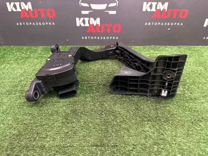 Педаль газа Kia Sportage 3 2012 SL
