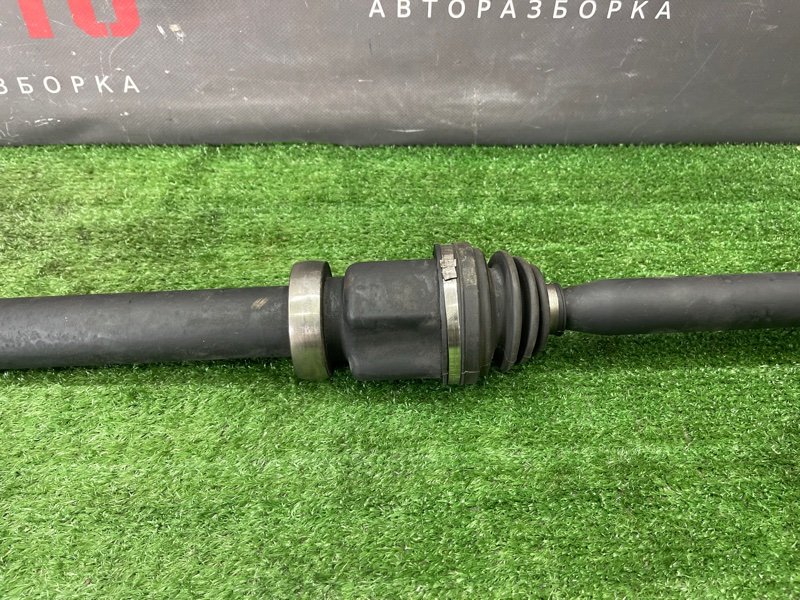Привод в сборе Ford Focus 2 2009 CB