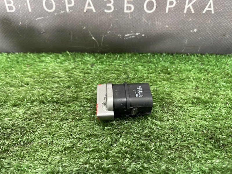 Кнопка аварийной сигнализации Ford Focus 2 2009 CB
