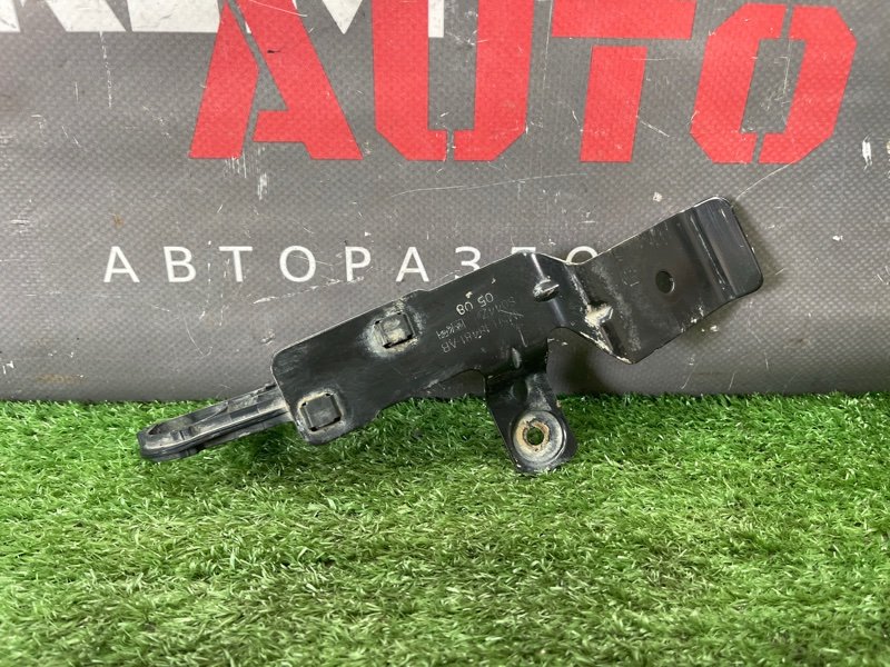 Кронштейн Ford Focus 2 2009 CB
