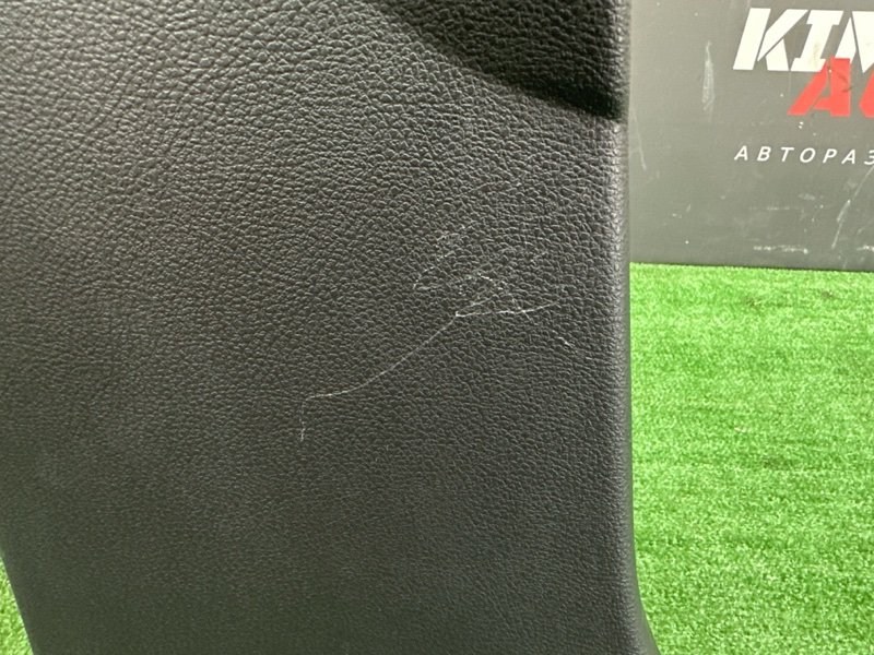 Накладка центральной стойки нижняя Ford Focus 3 2012 MK3