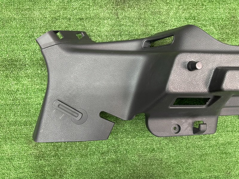 Опора полки багажника Ford Focus 3 2012 MK3