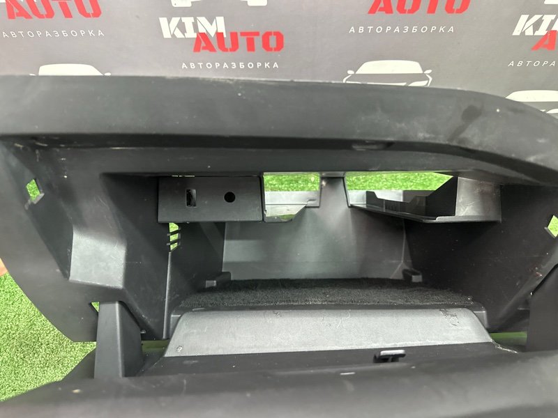 Бардачок Ford Focus 3 2012 MK3
