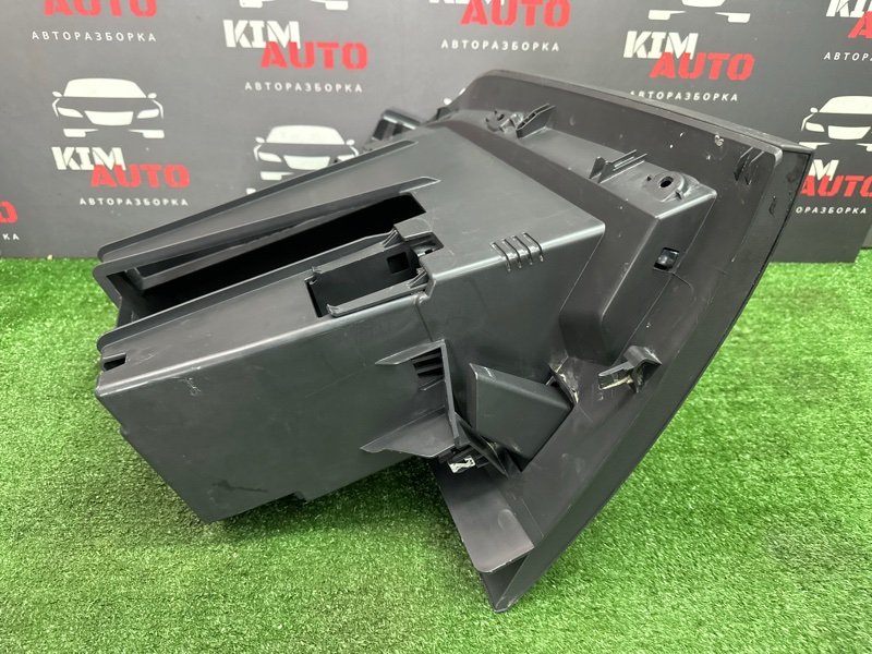 Бардачок Ford Focus 3 2012 MK3