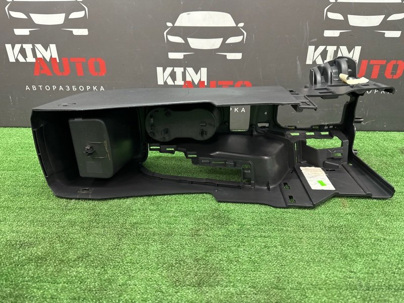 Консоль центральная Ford Focus 3 2012 MK3