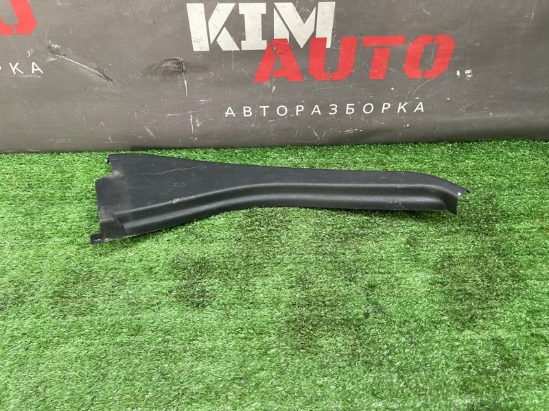 Накладка двери внутренняя Ford Focus 2 2009 CB