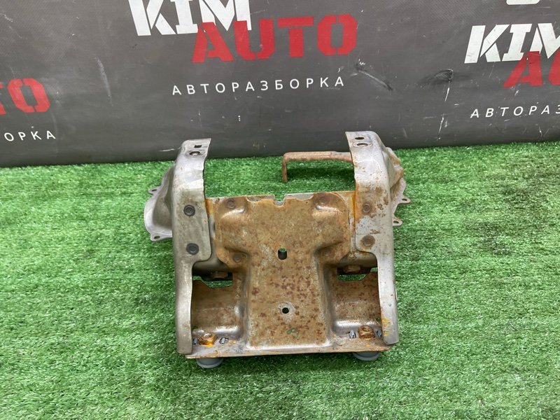 Кронштейн Ford Focus 2 2009 CB