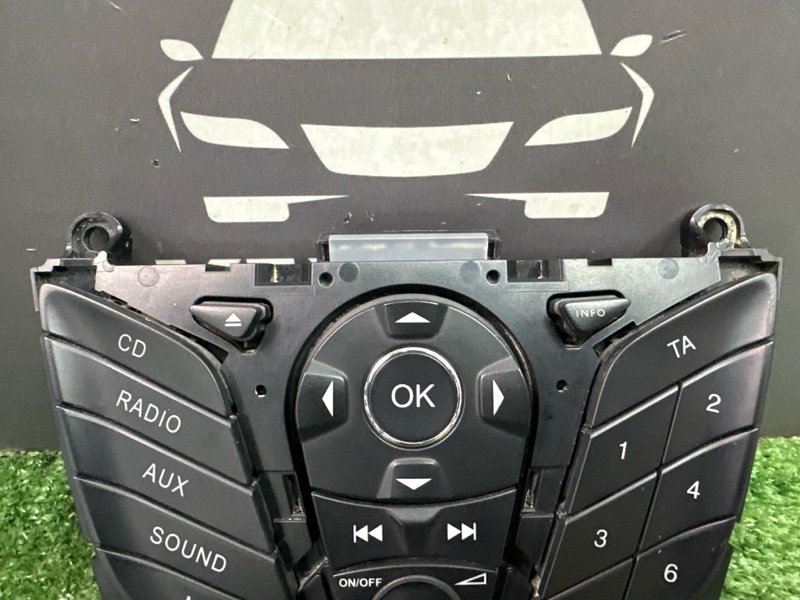 Панель управления аудиосистемой Ford Focus 3 2012 MK3