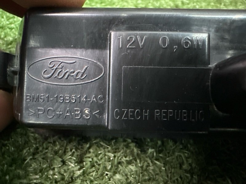 Кнопка открывания багажника Ford Focus 3 2012 MK3
