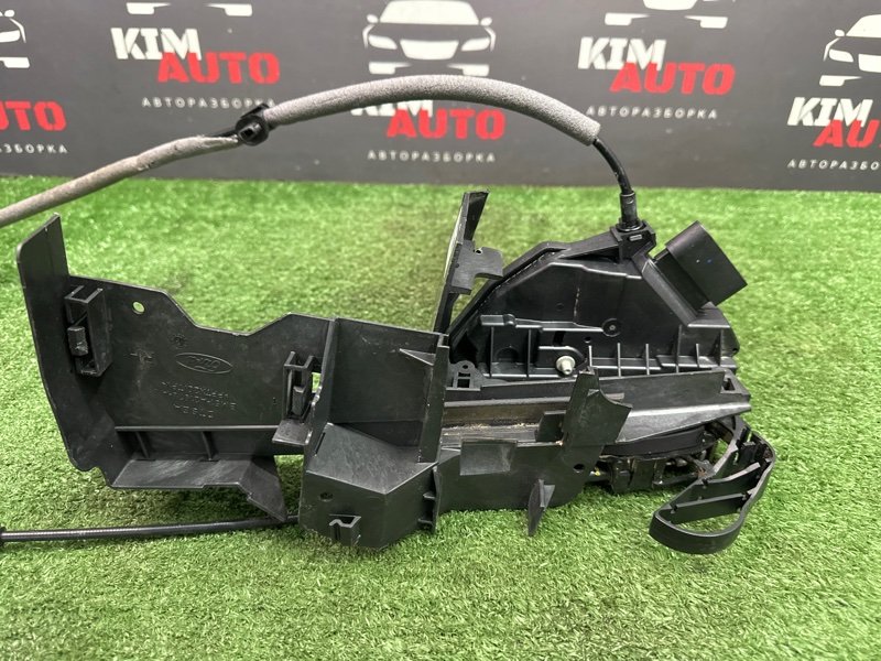 Замок двери Ford Focus 3 2012 MK3