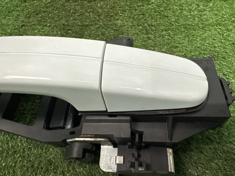 Ручка двери наружная в сборе Ford Focus 3 2012 MK3