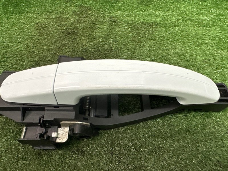 Ручка двери наружная в сборе Ford Focus 3 2012 MK3