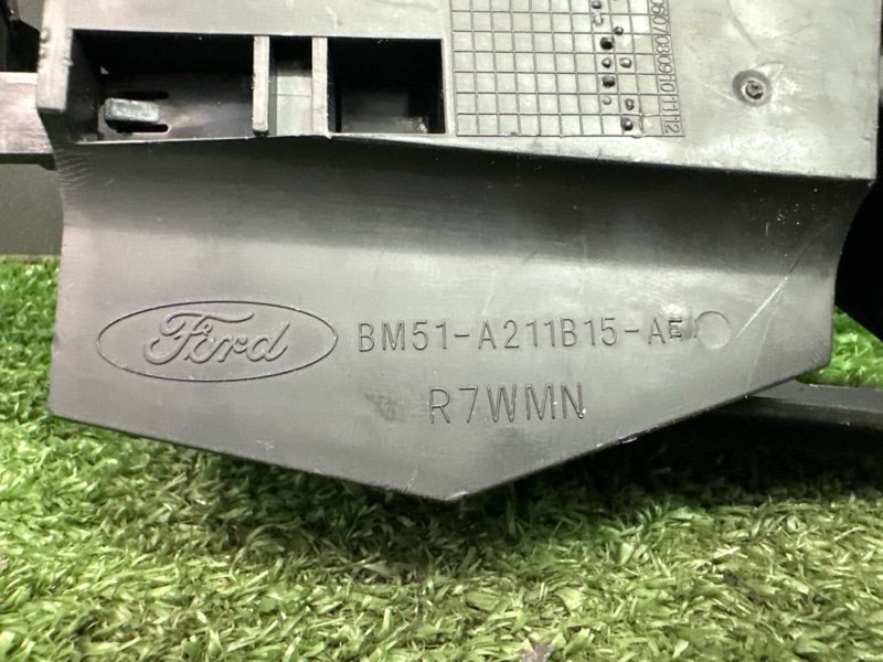 Кронштейн замка двери Ford Focus 3 2012 MK3